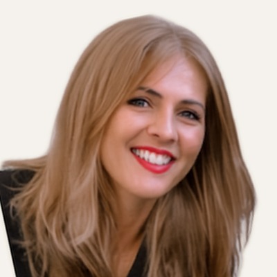 Ilona Loewnau, Fractional Operations Partner